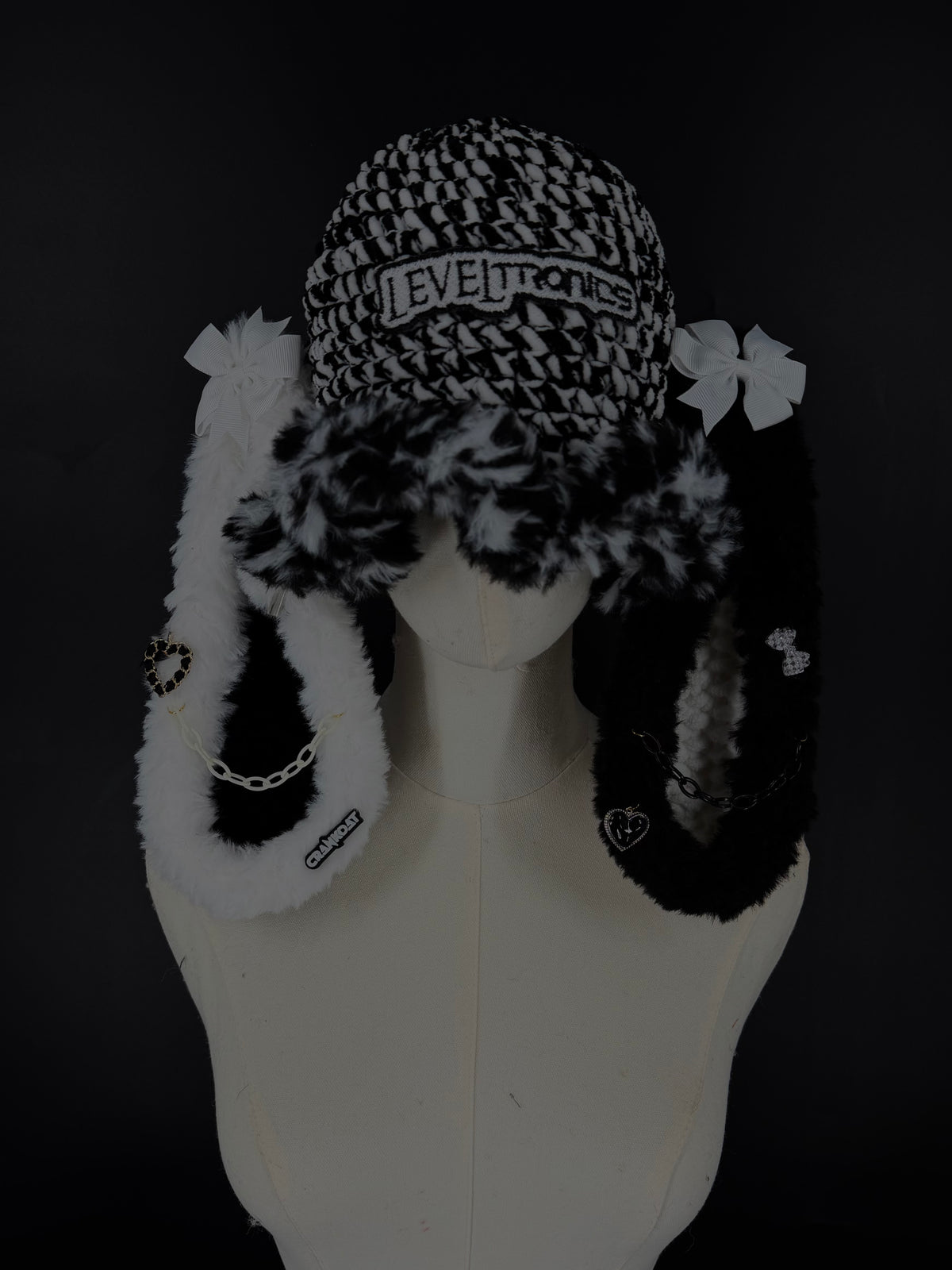 Bucket Hat