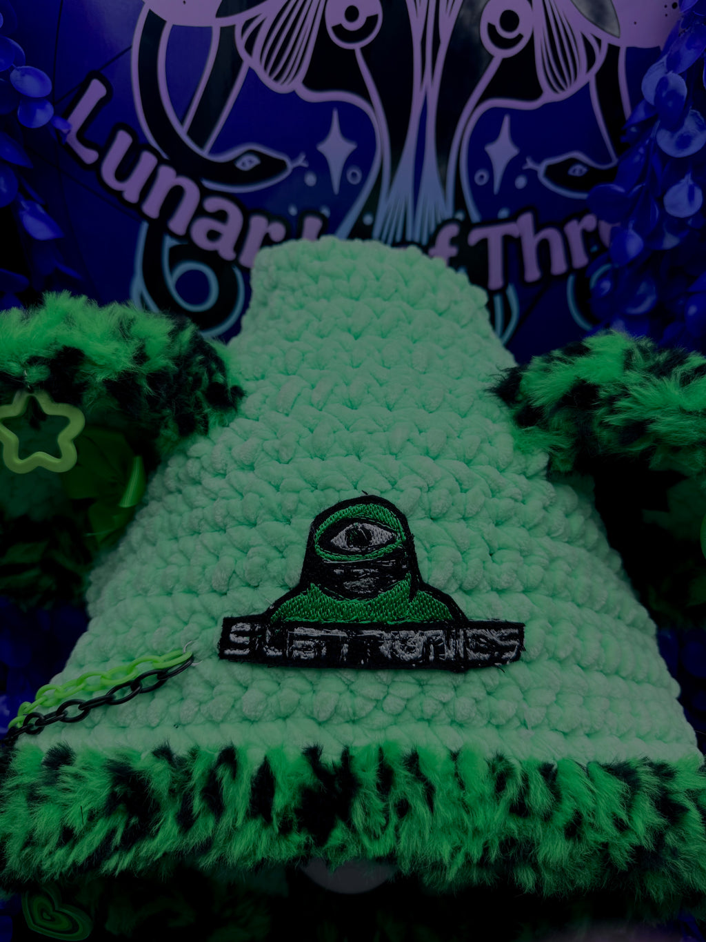 Adjustable Hood