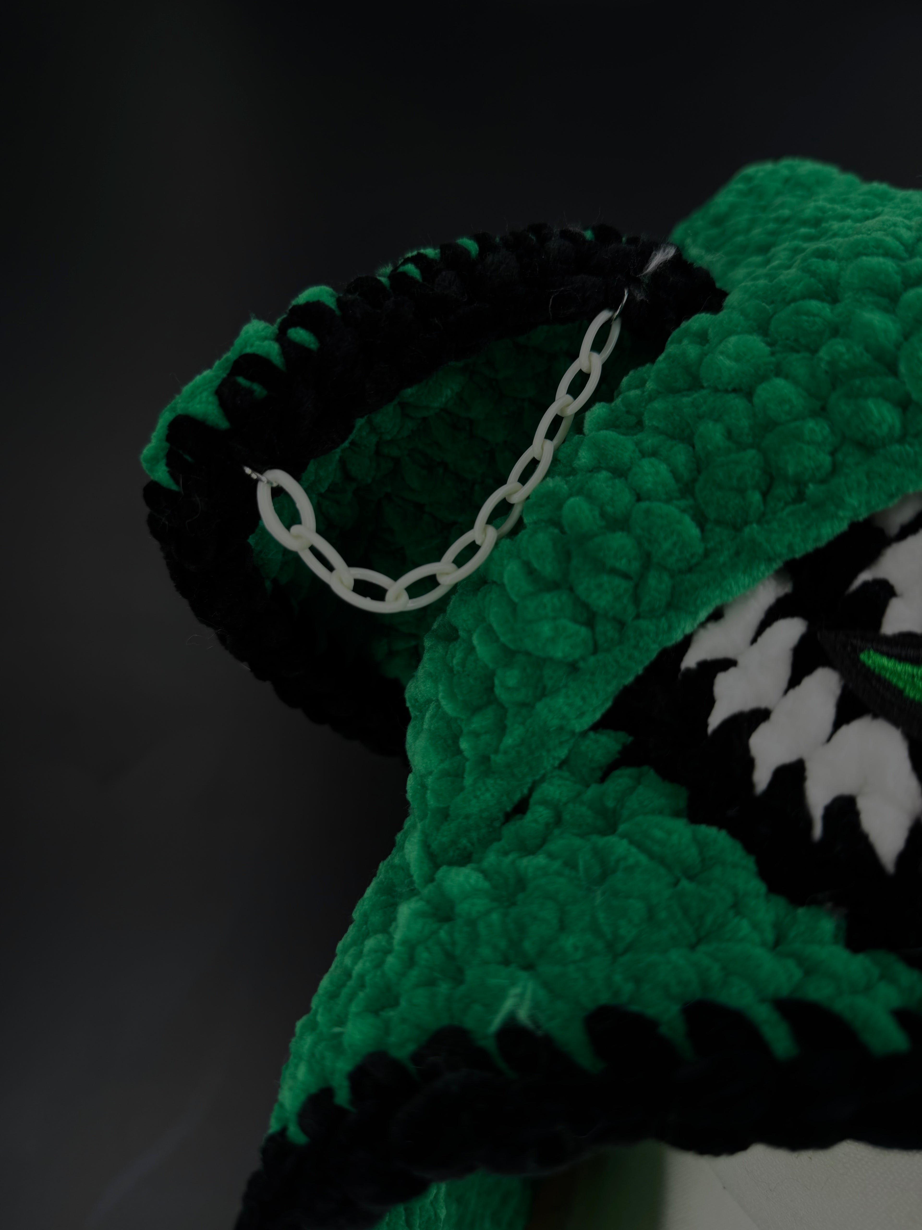 Adjustable hood