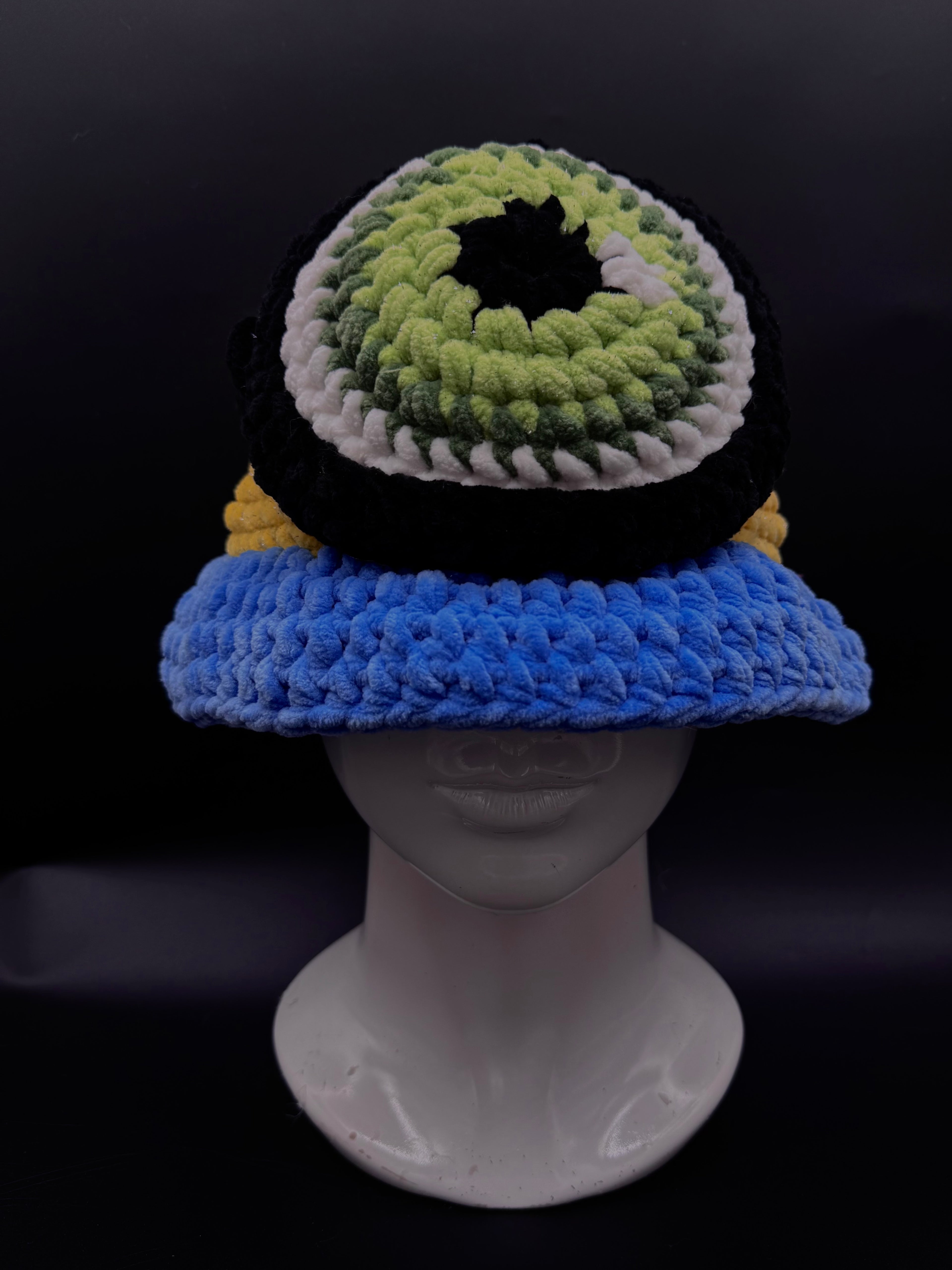 Bucket hat