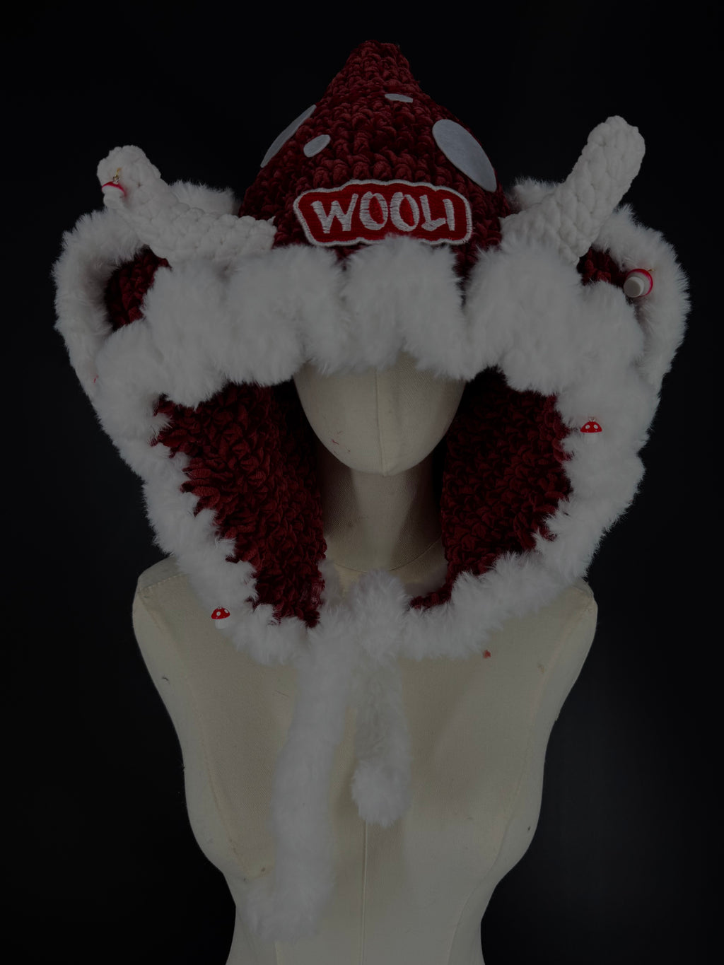 Ruffled Adjustable Hood