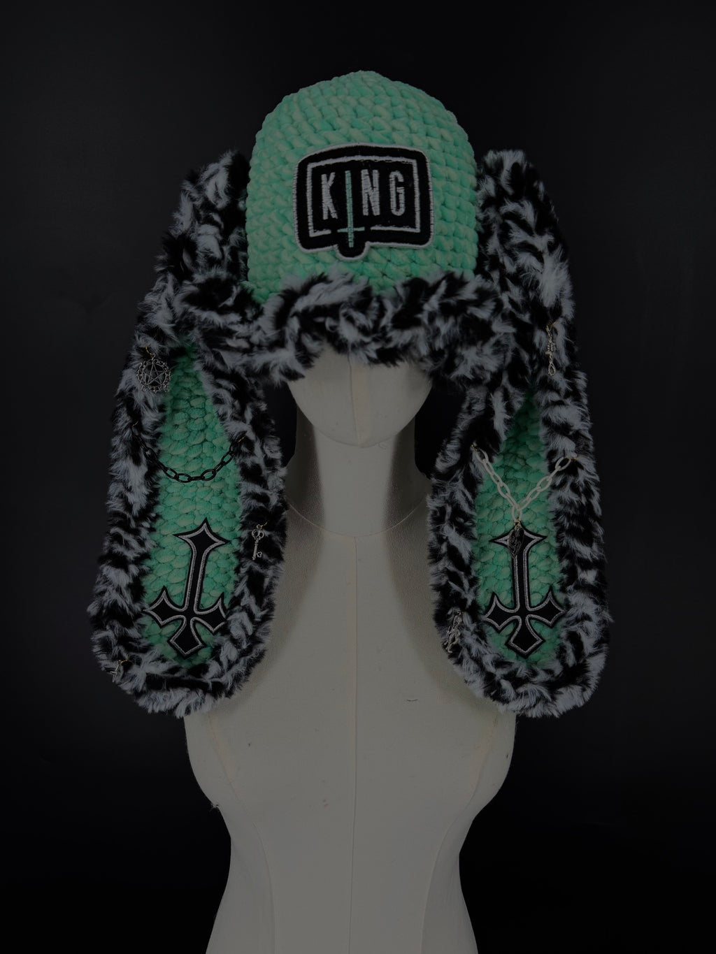Bucket hat