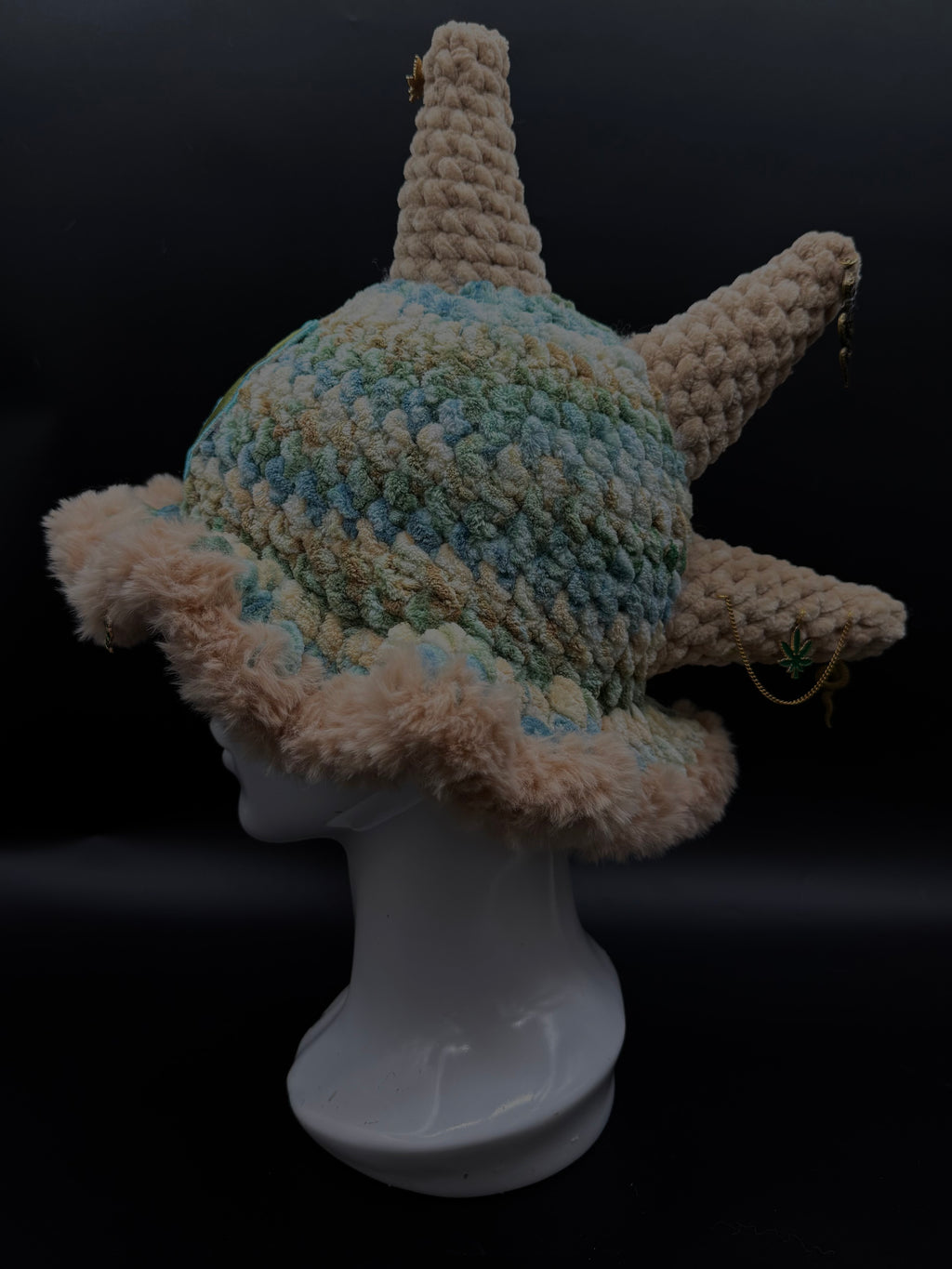 Bucket Hat