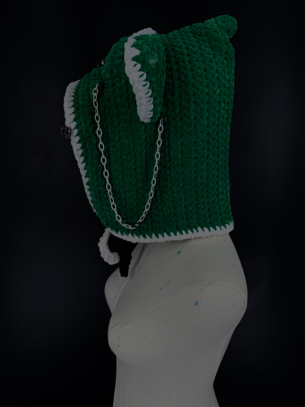 Adjustable hood