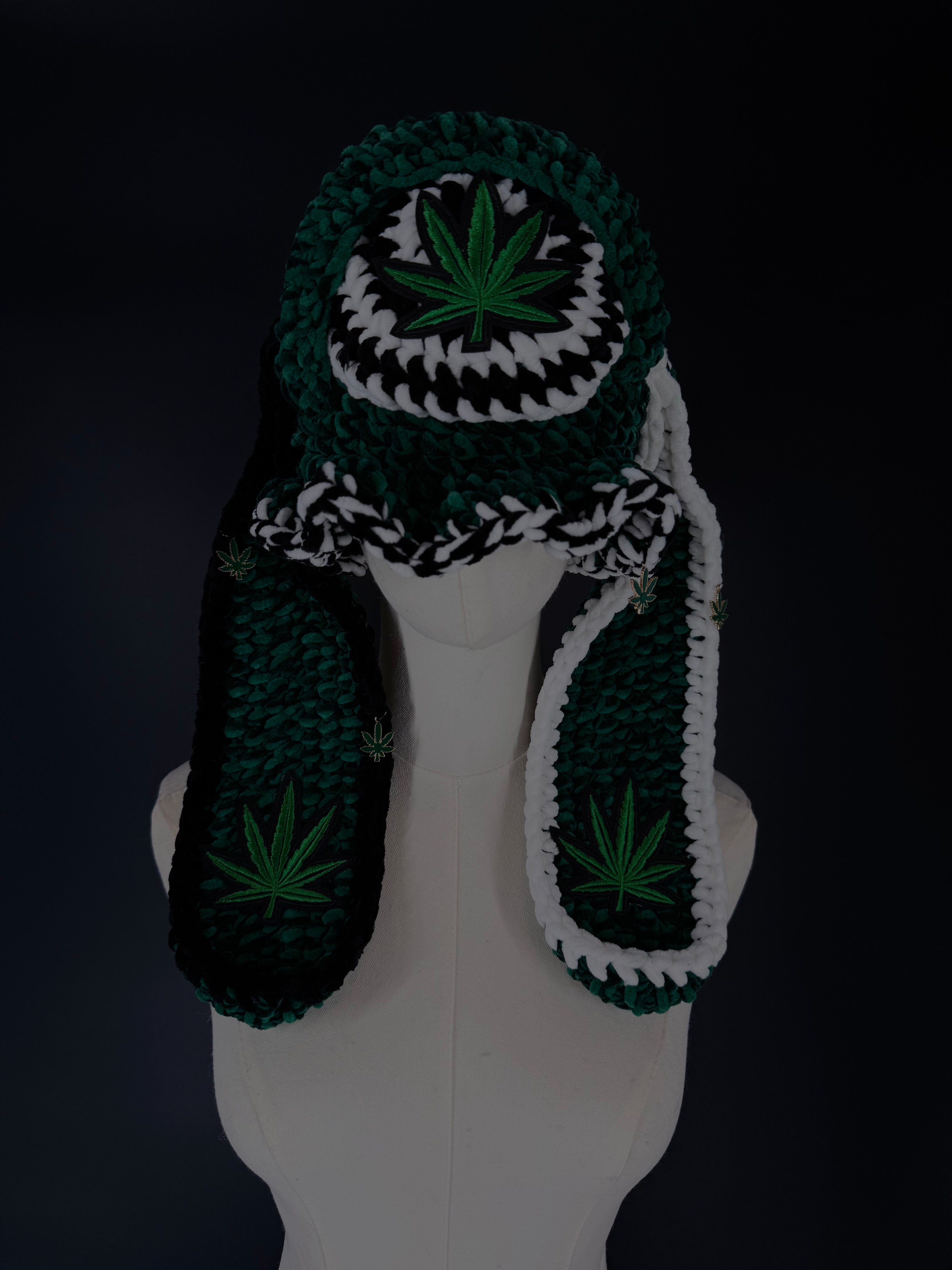 bucket hat