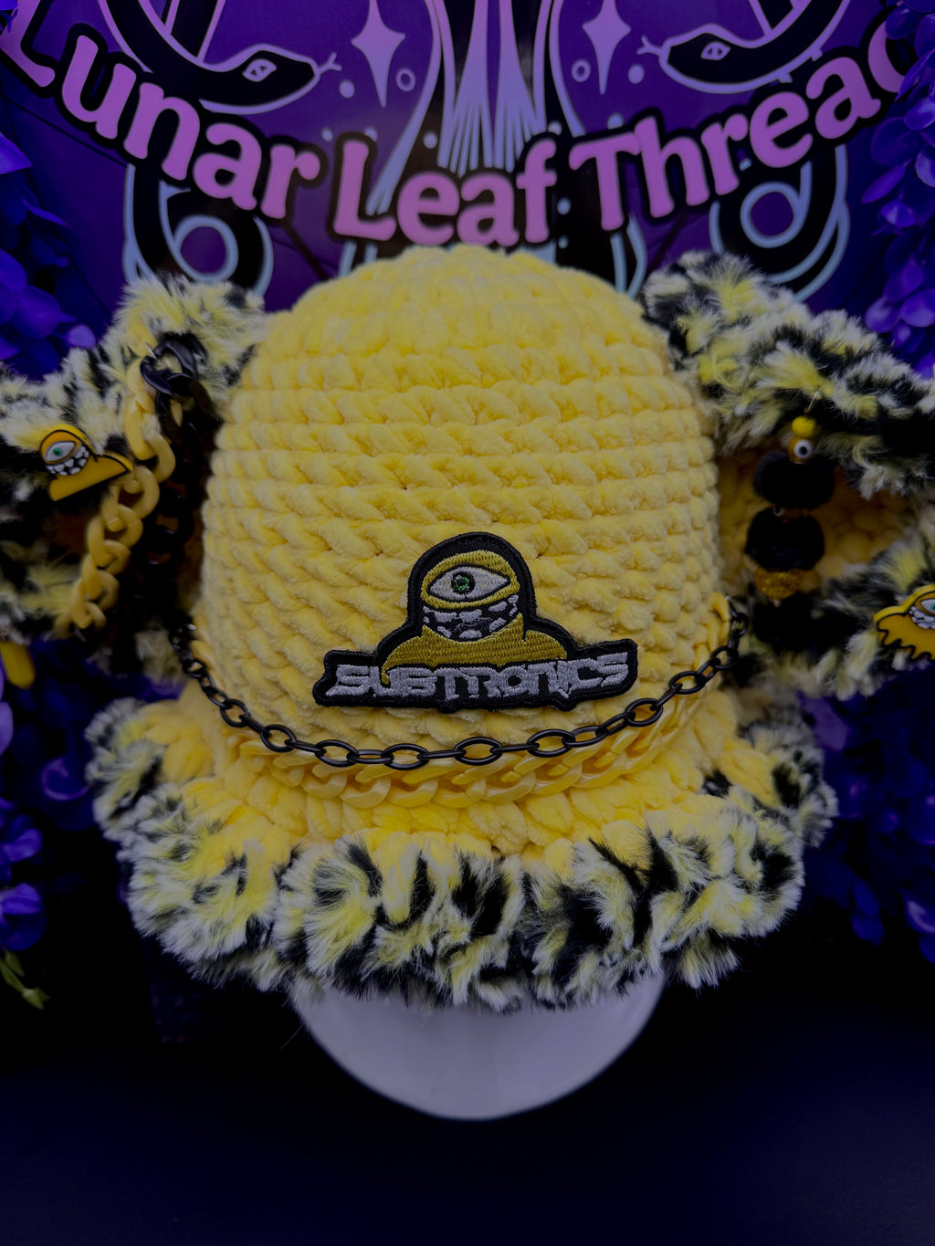 bucket hat