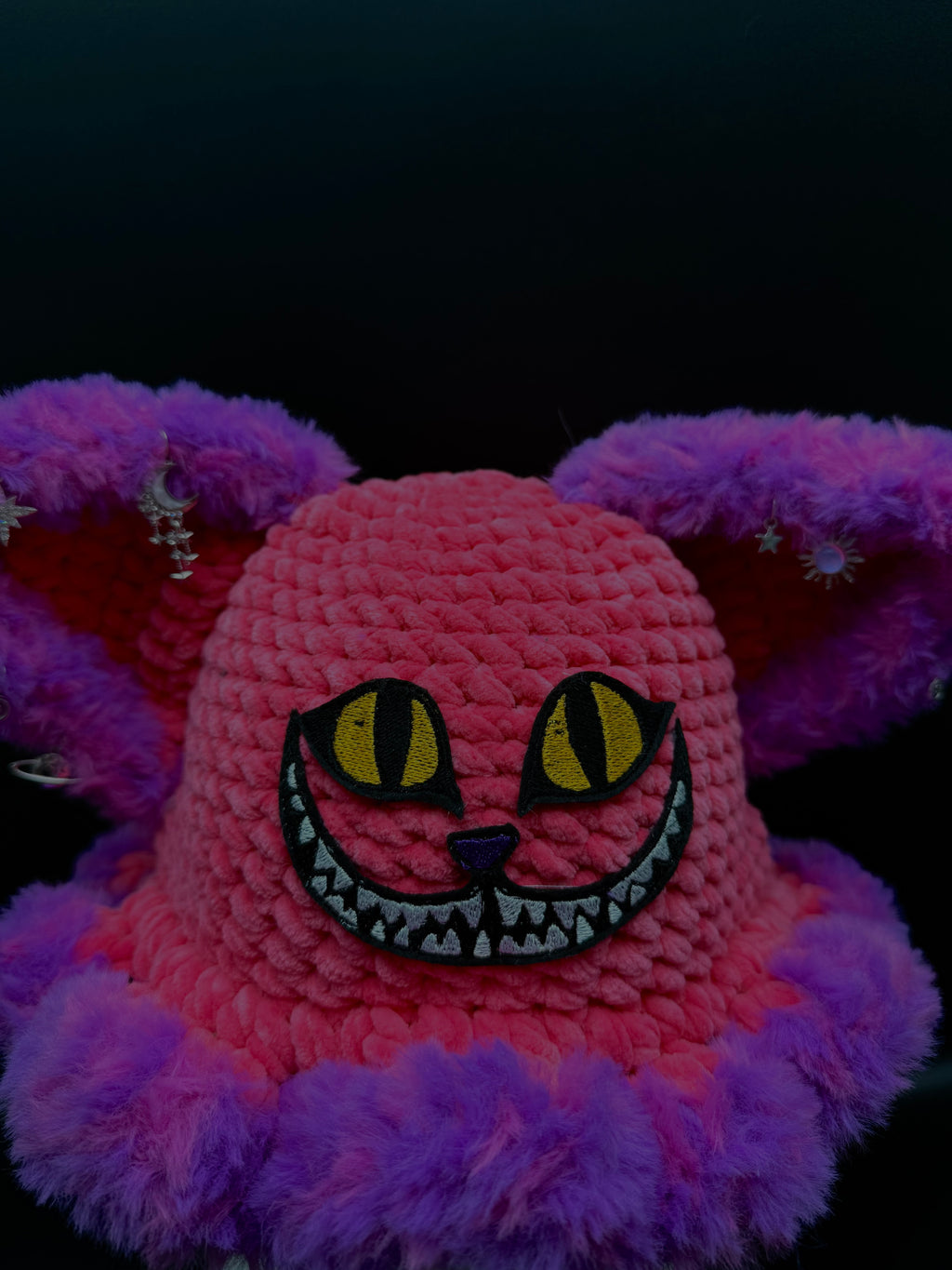 Cheshire Cat Buckethat