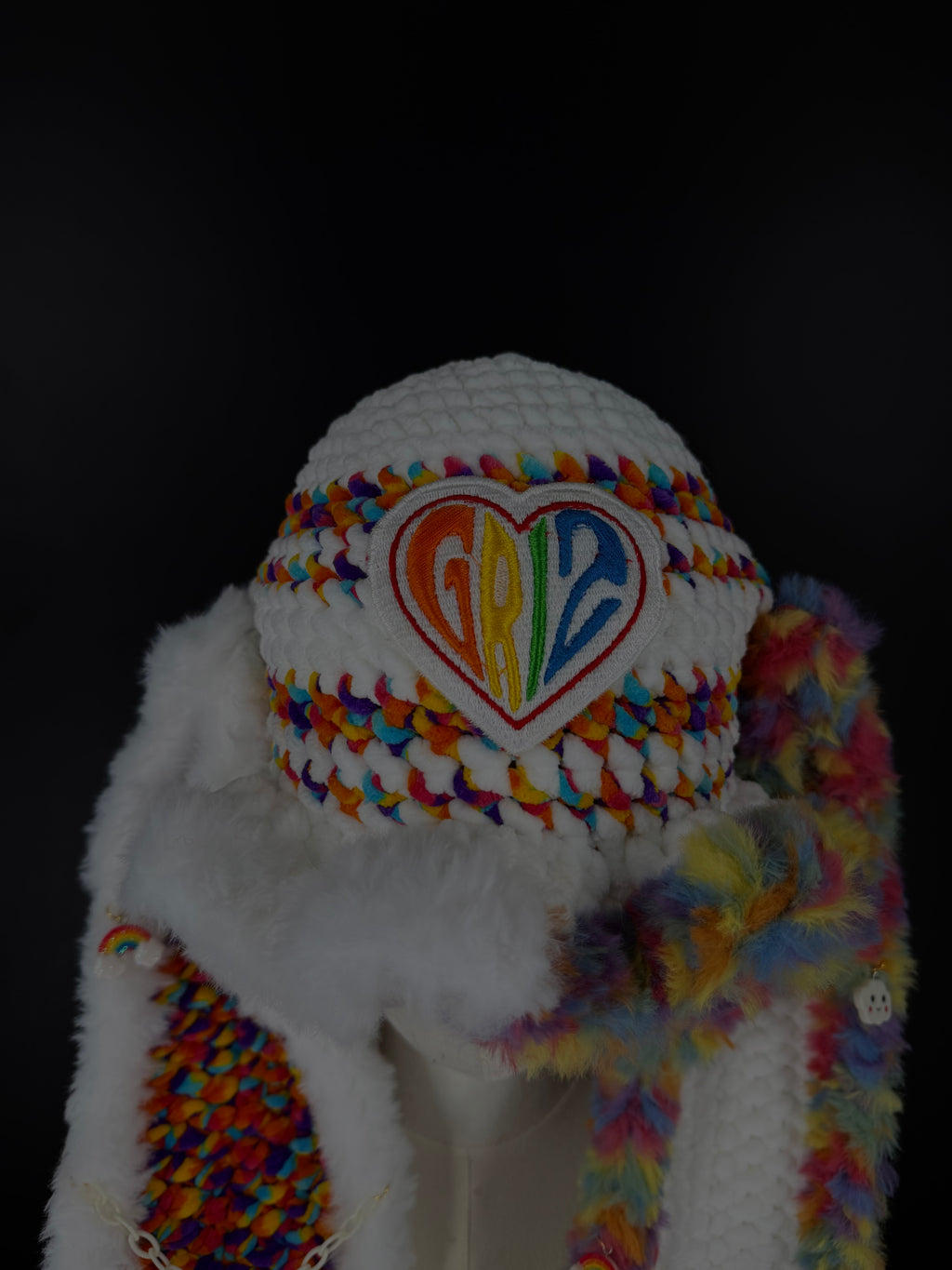 Bucket hat