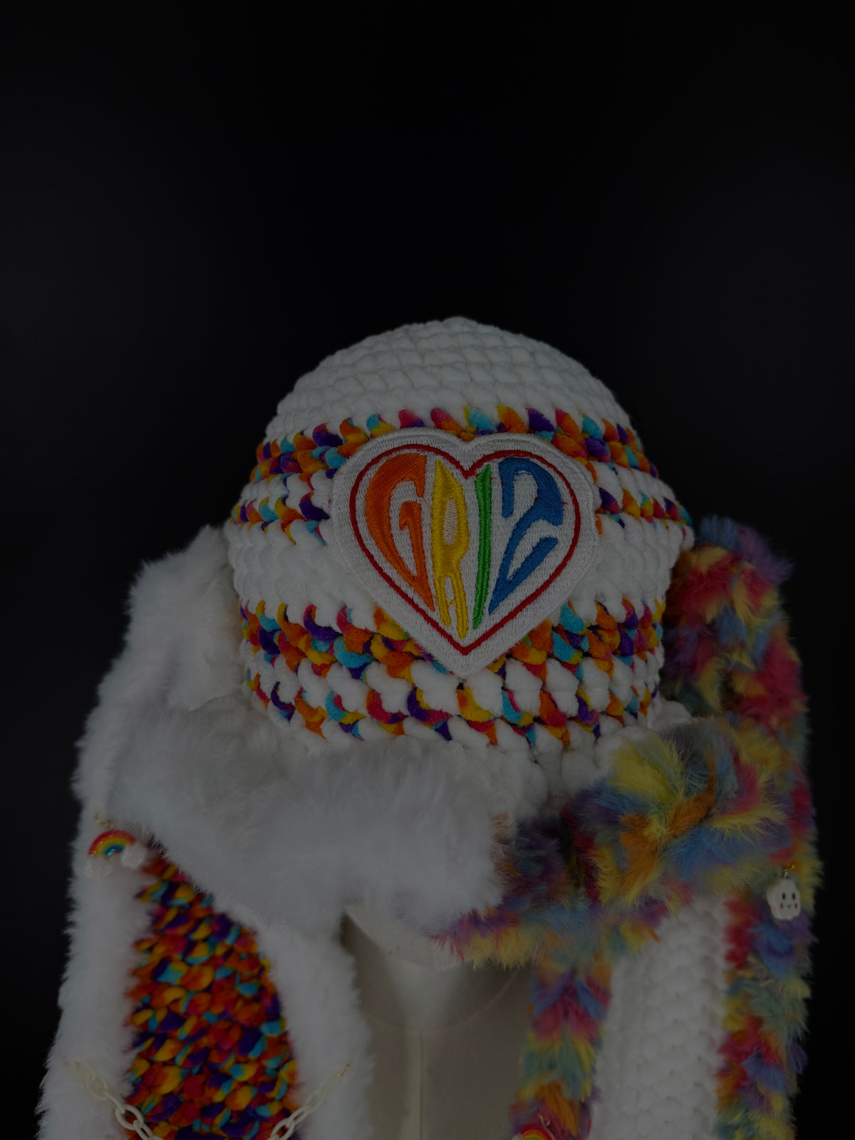 Bucket hat